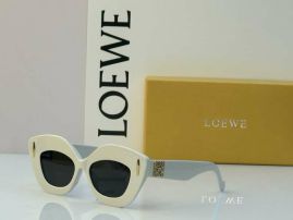 Picture of Loewe Sunglasses _SKUfw55590559fw